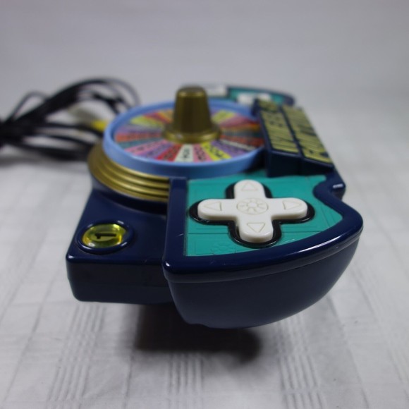 Star Wars & Wheel of Fortune Plug N' Play TV Games lot of 2 - WORKING - Picture 13 of 16